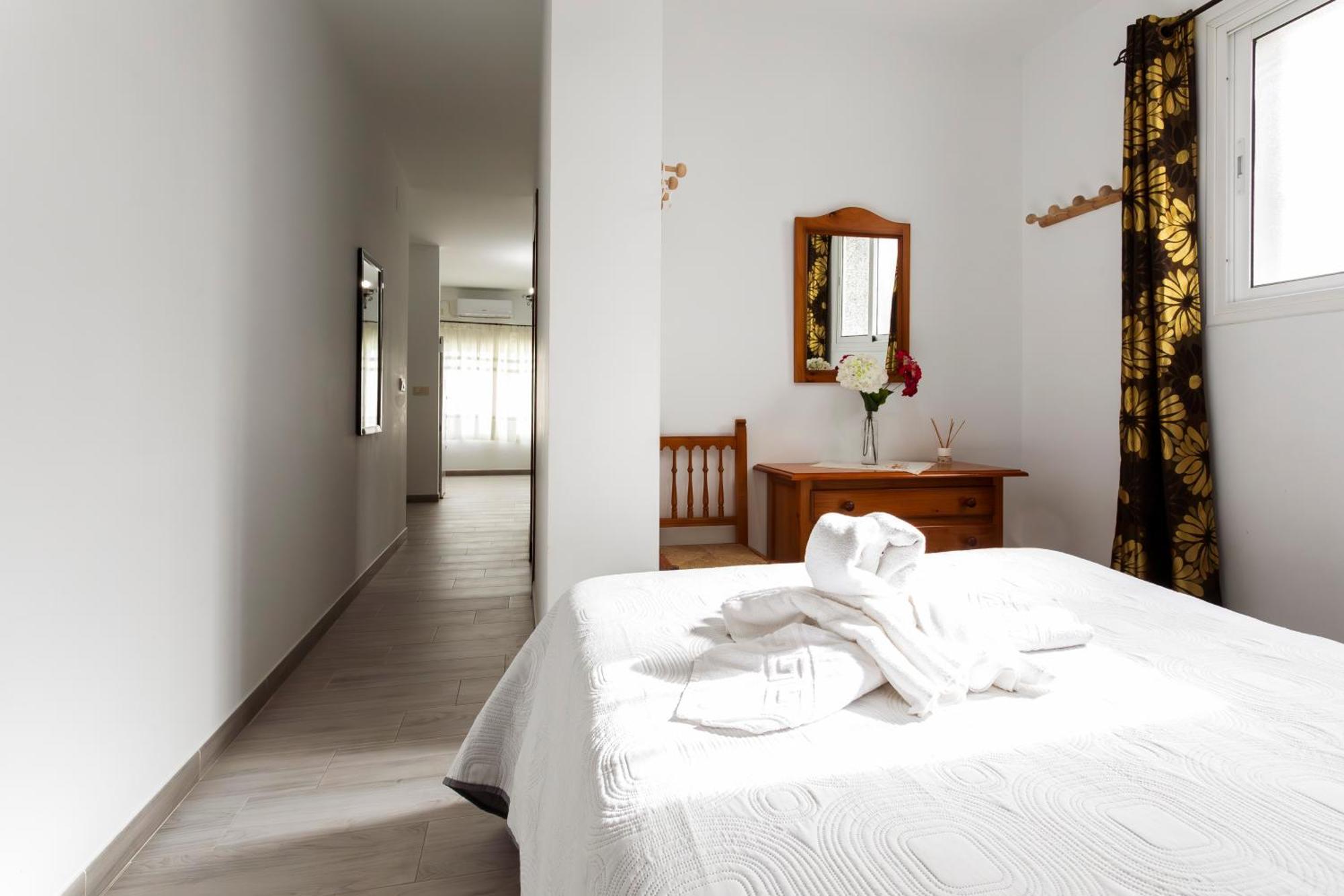 Molino De Lucero, Casa Rural Teba Екстериор снимка